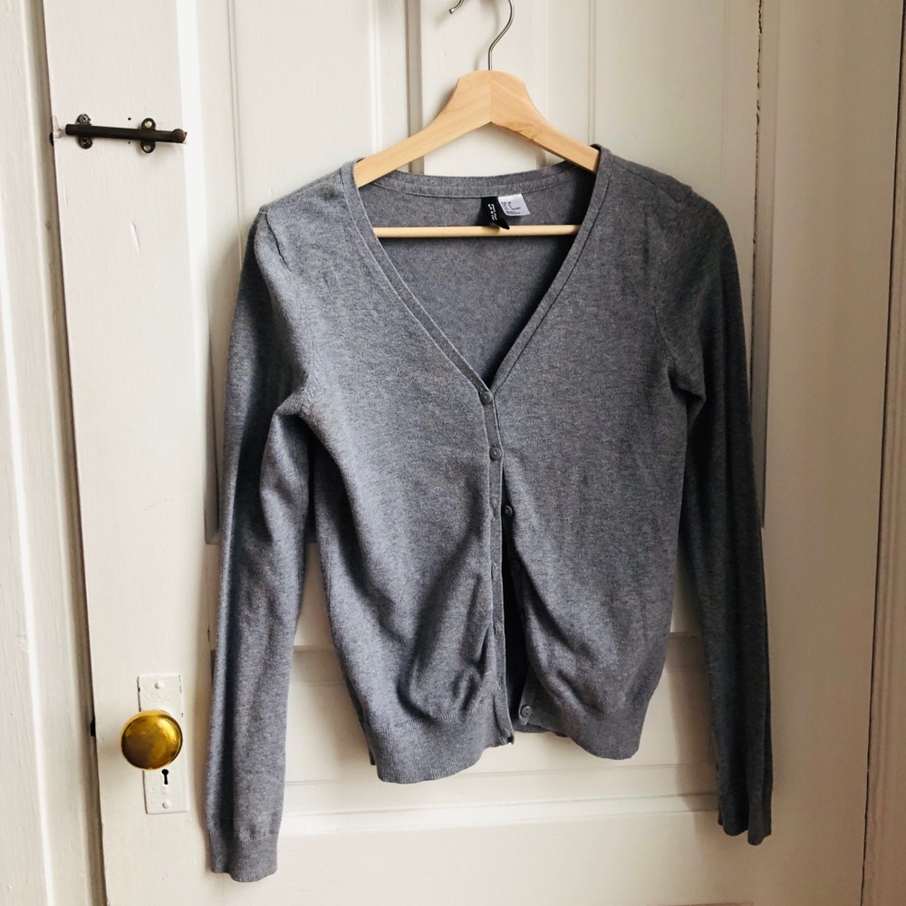 Grey cardigan